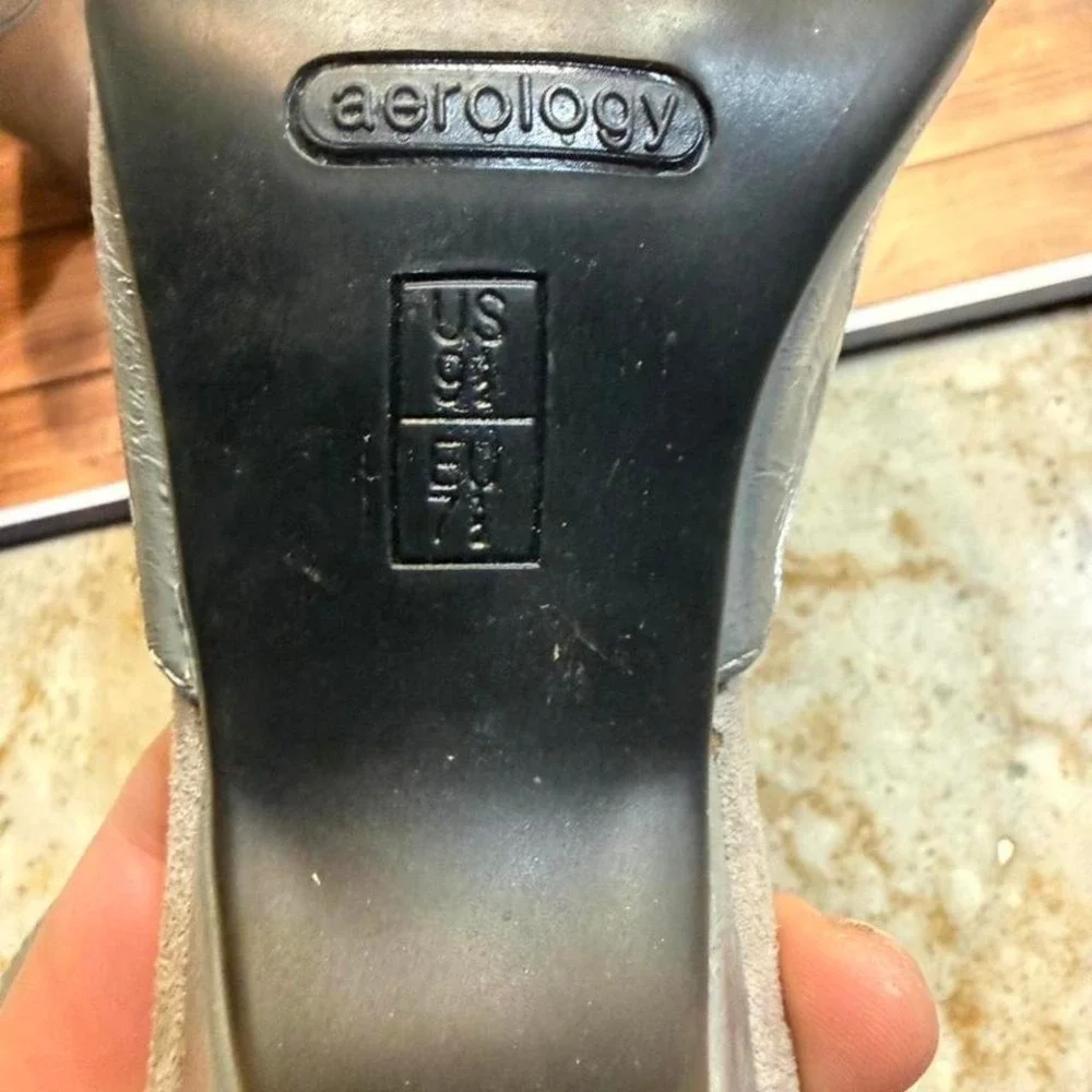 Aerology by Aerosoles‎ grey leather slingback heels #heels #slingbacks 9.5